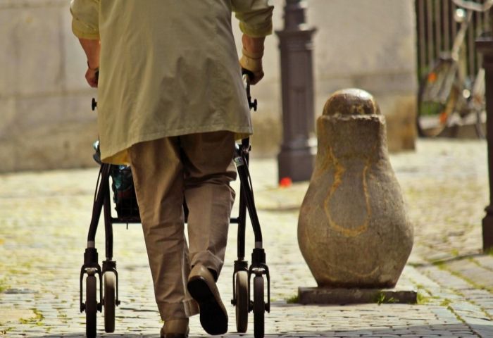 Paralyzed people are beginning to walk with a new kind of therapy
