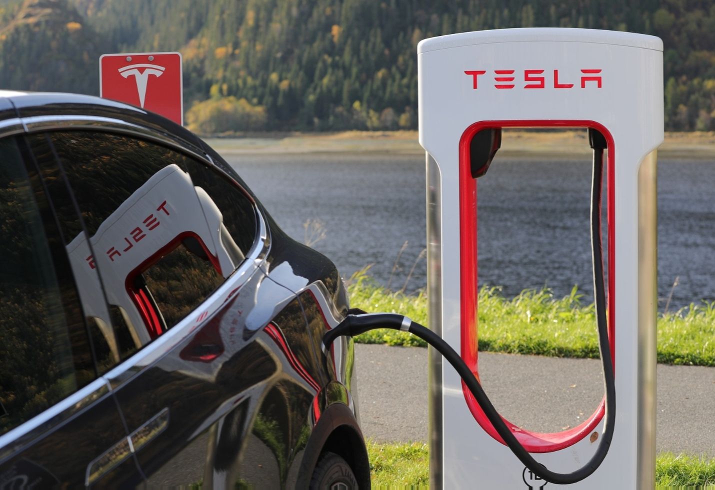 The FBI is reviewing Tesla's Model 3 production numbers as part of a criminal probe: WSJ