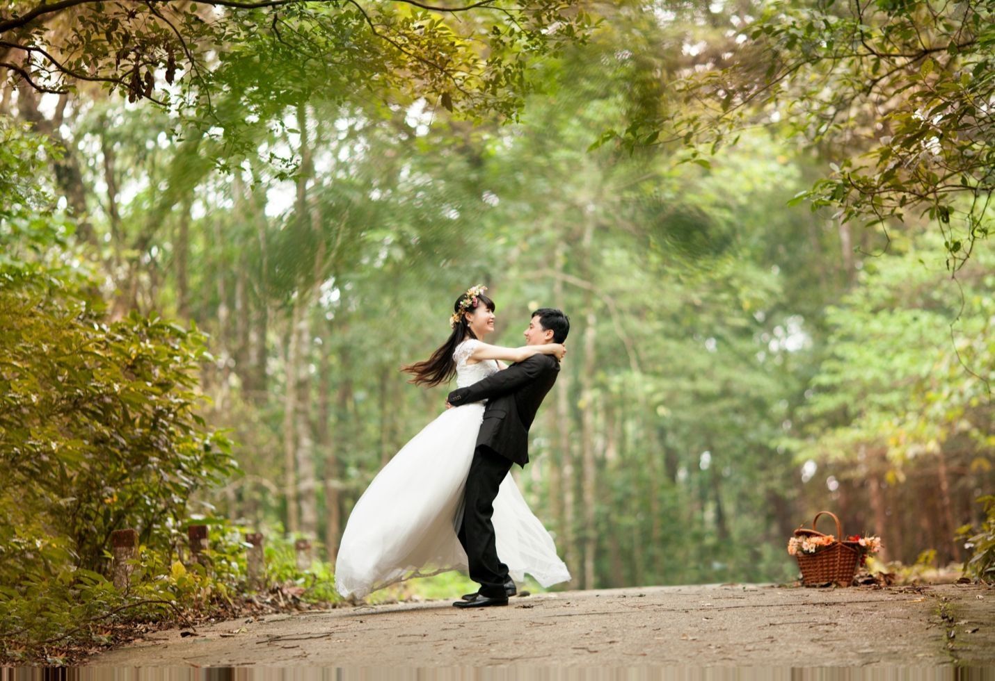 23 crucial questions you should ask your partner about money before you get married