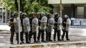 Spain Catalonia: Mass protests after Germany detains Puigdemont